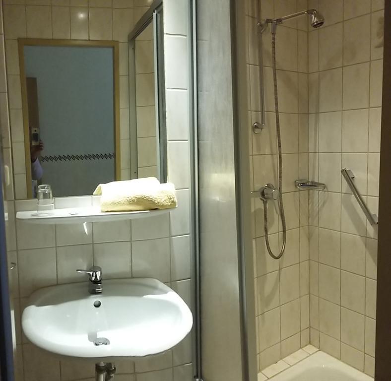 Traditionsgasthof Zum Luedertal Bimbach Kültér fotó